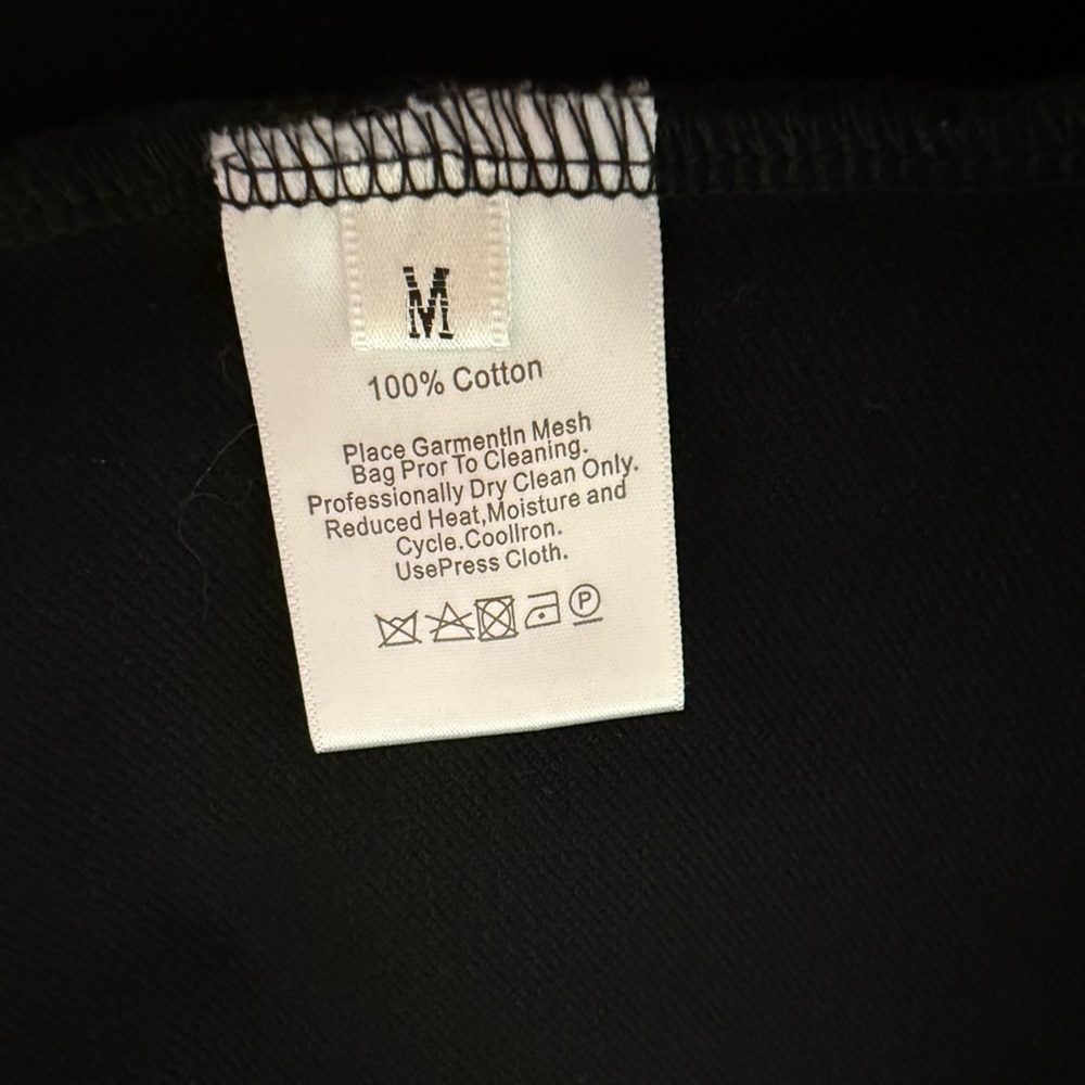 Black Tee White Logo V-Neck 100% Cotton Loose Fit Sz S-M - Picture 6 of 6